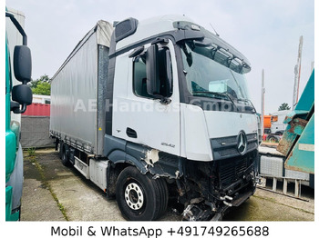 Xe tải thùng mui bạt MERCEDES-BENZ Actros 2642