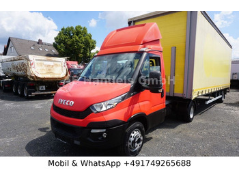 Xe đầu kéo IVECO Daily