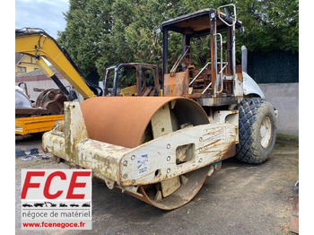 Máy lăn CATERPILLAR CS563E