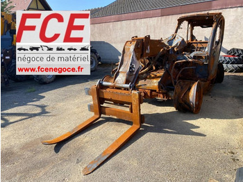 Xe nhấc hình viễn vọng kính MANITOU
