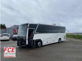 Xe bus ngoại ô