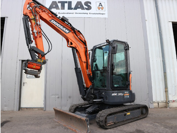 Máy xúc mini DOOSAN DX35Z