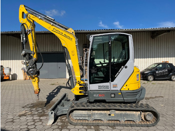 Máy xúc mini Neuson EZ50: hình 3