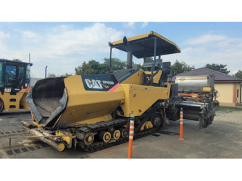Máy lát nhựa đường CATERPILLAR AP655D