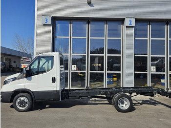 Xe tải khung gầm IVECO Daily 35C16H3.0: hình 2