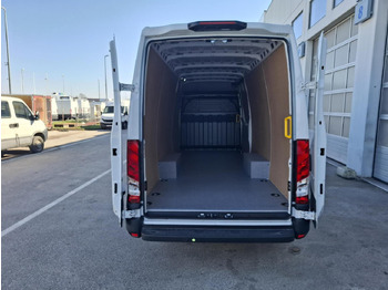 Xe van chở khách IVECO Daily 35S14V: hình 5 Xe van chở khách IVECO Daily 35S14V: hình 5