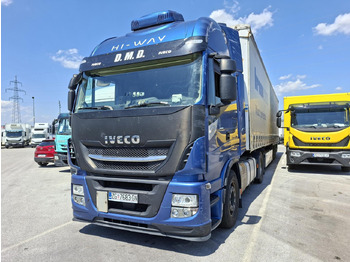 Xe đầu kéo IVECO Stralis 440