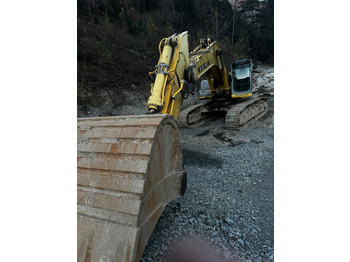 Máy xúc bánh xích NEW HOLLAND