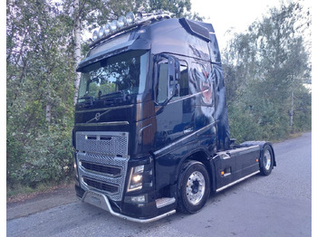 Xe đầu kéo VOLVO FH16 650