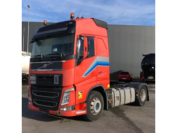 Xe đầu kéo VOLVO FH 460
