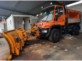 Xe tải UNIMOG U400