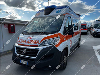 Xe cứu thương FIAT Ducato