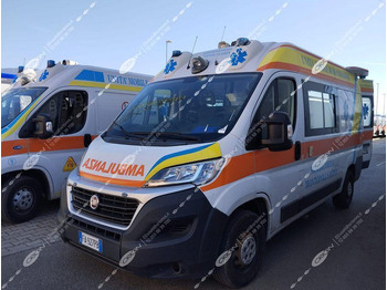 Xe cứu thương FIAT Ducato