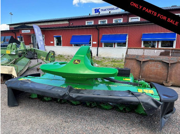 Máy cắt cỏ JOHN DEERE