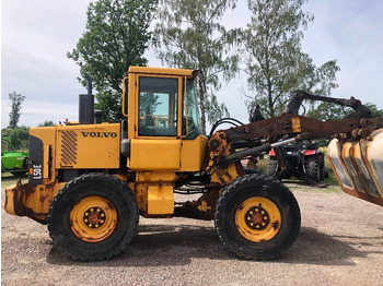 Máy xúc lật bánh lốp VOLVO L50E