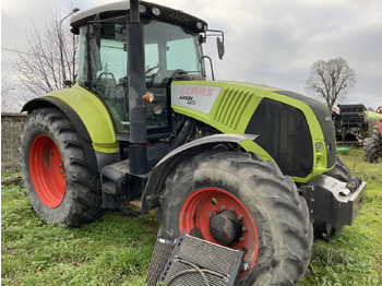 Máy cày CLAAS Axion 810