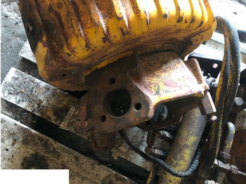 Ngõng moay ơ JOHN DEERE