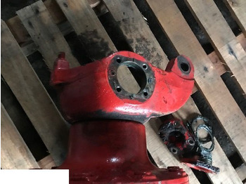 Ngõng moay ơ MANITOU