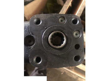 Lái MASSEY FERGUSON