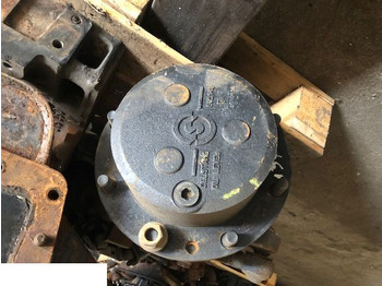 Trục trước VALMET