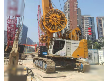 Máy đóng cọc BAUER