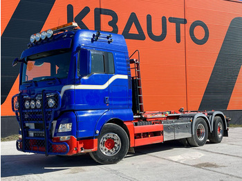 Xe tải nâng móc MAN TGX 26.480