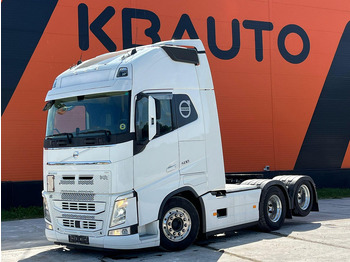 Xe đầu kéo VOLVO FH 500