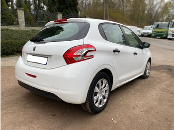 Hatchback Peugeot 208: hình 5