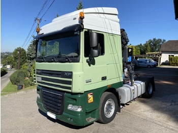 Xe đầu kéo DAF XF 105 460