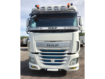 Xe đầu kéo DAF XF 460