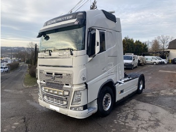 Xe đầu kéo VOLVO FH 500