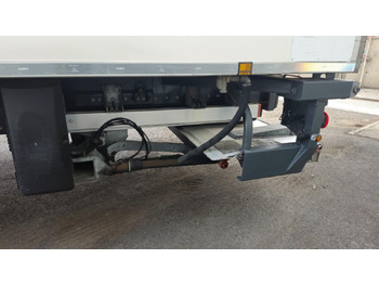 Xe tải đông lạnh Renault D WIDE: hình 5