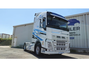 Xe đầu kéo VOLVO FH 500