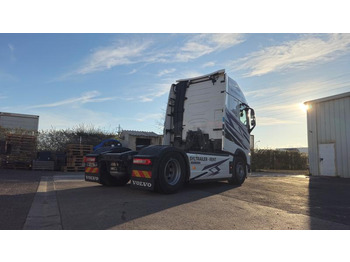 Xe đầu kéo Volvo FH 500 Globetrotter XXL (Location / Rent): hình 4 Xe đầu kéo Volvo FH 500 Globetrotter XXL (Location / Rent): hình 4