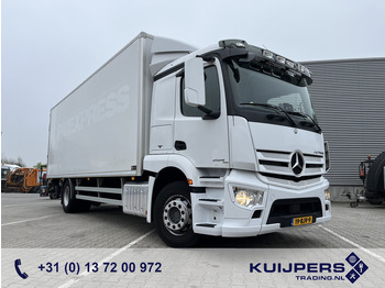 Xe tải hộp MERCEDES-BENZ Actros