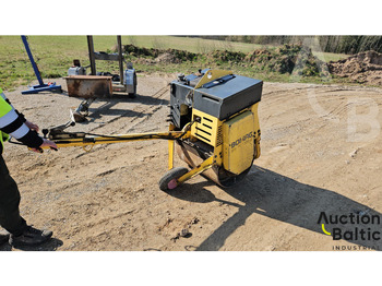 Máy lăn Bomag BW 71EHB-2: hình 4
