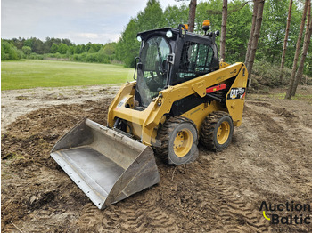 Máy xúc lật đa năng CATERPILLAR