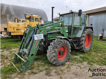 Máy cày FENDT Farmer 300