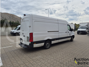 Xe van chở hàng Mercedes-Benz Sprinter 316: hình 3
