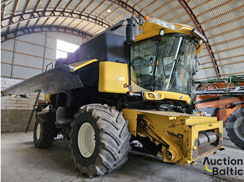 Máy gặt đập để vận chuyển thức ăn New Holland CR 9080: hình 2