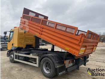 Xe ben Volvo FL 240 4x2: hình 4 Xe ben Volvo FL 240 4x2: hình 4