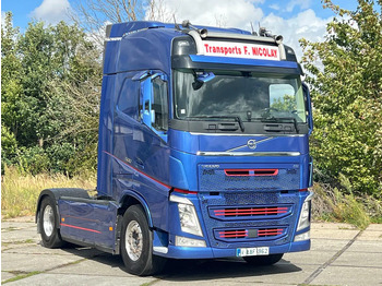 Xe đầu kéo VOLVO FH 500