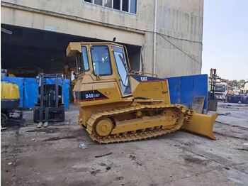 Máy ủi CATERPILLAR D4G: hình 5 Máy ủi CATERPILLAR D4G: hình 5