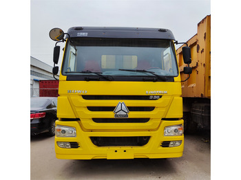 Xe ben SINOTRUK HOWO