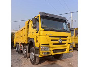 Xe ben SINOTRUK HOWO