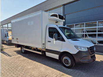 Xe van đông lạnh MERCEDES-BENZ Sprinter 519