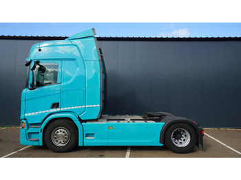Xe đầu kéo SCANIA R 450