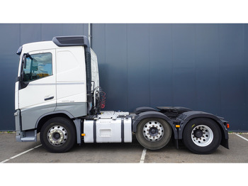 Xe đầu kéo VOLVO FH 420