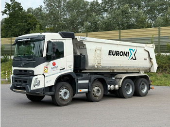 Xe ben VOLVO FMX 430