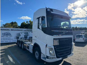 Xe tải khung gầm VOLVO FH 540